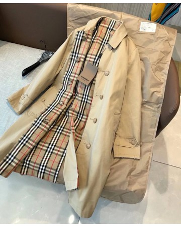 Плащ Burberry