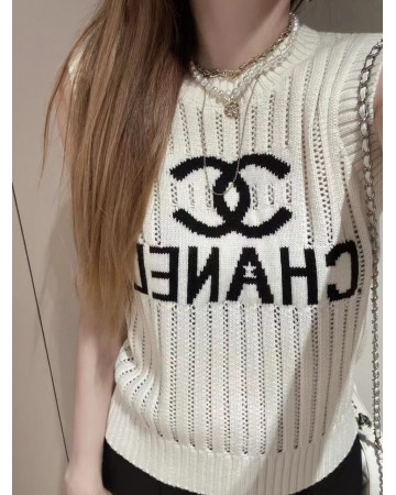 Жилет CHANEL