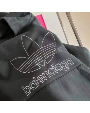 Худи Balenciaga