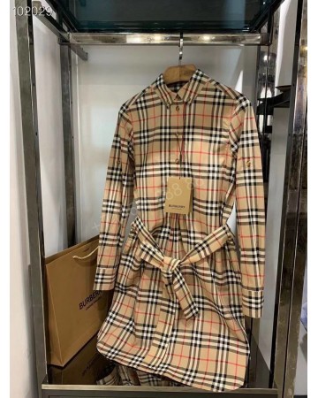 Платье Burberry