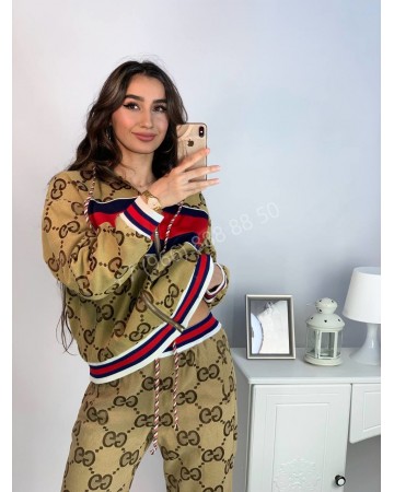 Костюм Gucci