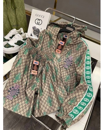 Костюм Gucci