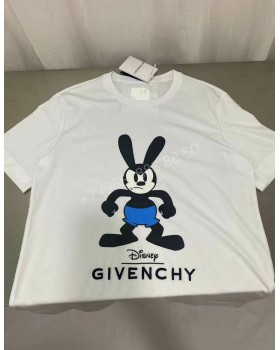 Футболка Givenchy