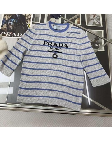 Футболка Prada