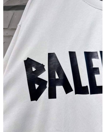 Футболка Balenciaga