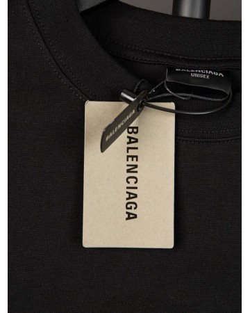 Футболка Balenciaga