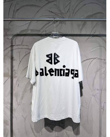 Футболка Balenciaga