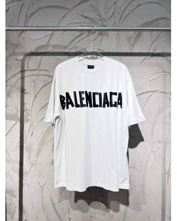 Футболка Balenciaga