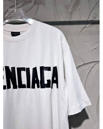 Футболка Balenciaga