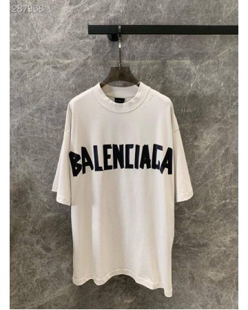 Футболка Balenciaga