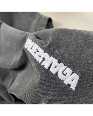 Футболка Balenciaga