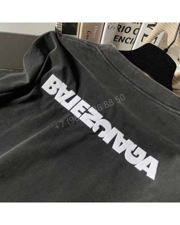 Футболка Balenciaga