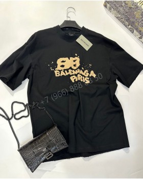 Футболка Balenciaga