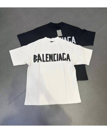 Футболка Balenciaga