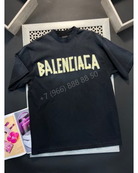 Футболка Balenciaga