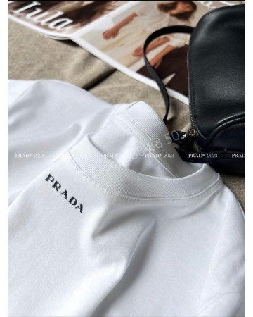 Футболка Prada