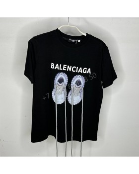 Футболка Balenciaga