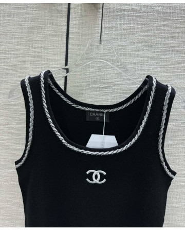 Топ CHANEL