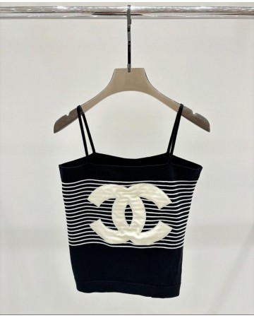 Топ CHANEL