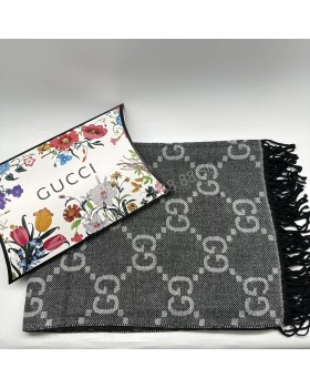 Палантин Gucci