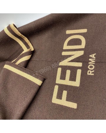 Палантин Fendi