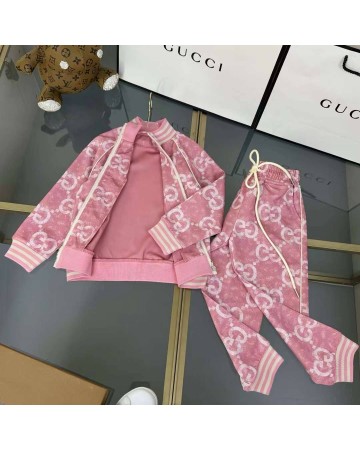 Костюм Gucci