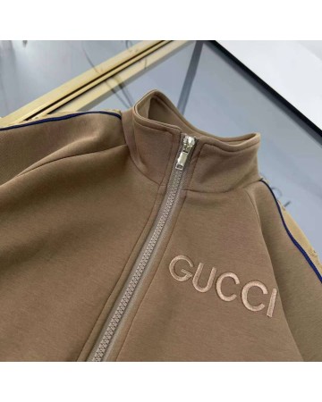 Костюм Gucci