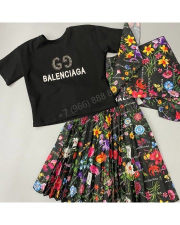 Костюм Balenciaga