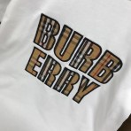 Костюм Burberry