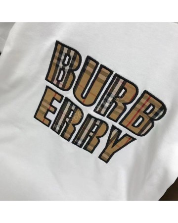 Костюм Burberry