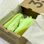 Кроссовки Adidas Yeezy 350 V2 Glow (Kids)