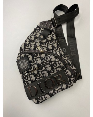 Сумка-слинг Dior