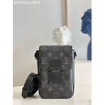 Сумка-бумажник Louis Vuitton