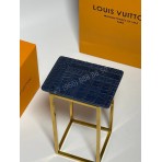 Картхолдер Louis Vuitton из кожи крокодила