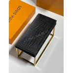 Кошелек Louis Vuitton из кожи крокодила