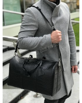 Дорожная сумка Louis Vuitton из кожи крокодила
