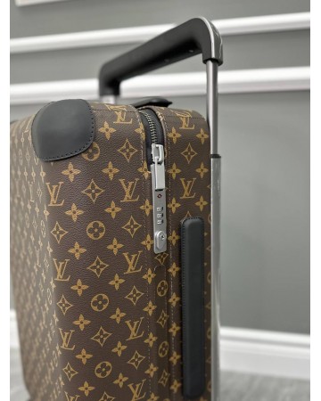 Чемодан Louis Vuitton