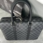 Портфель Louis Vuitton