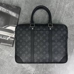 Портфель Louis Vuitton