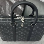 Портфель Louis Vuitton