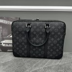 Портфель Louis Vuitton