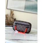 Клатч Louis Vuitton