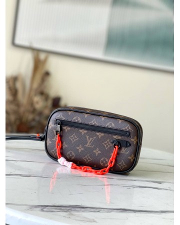 Клатч Louis Vuitton