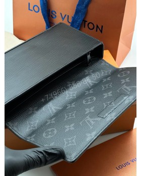 Клатч Louis Vuitton-foto2