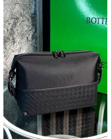 Клатч Bottega Veneta