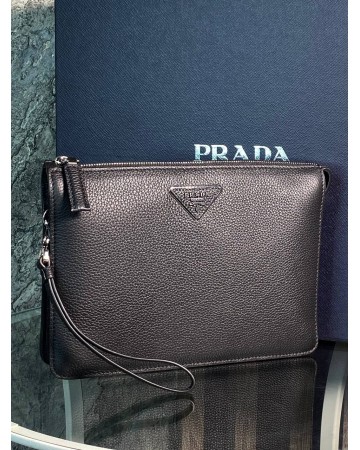 Клатч Prada