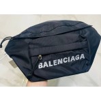 Поясная сумка Balenciaga