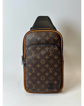 Сумка-слинг Louis Vuitton