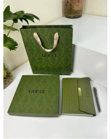 Блокнот Gucci