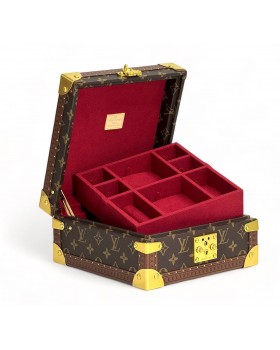 Бокс для часов Louis Vuitton